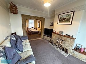 Sitting Room- click for photo gallery